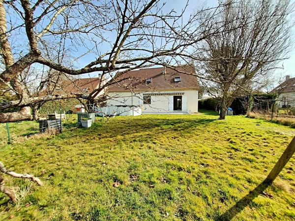 MAISON FAMILIALE 8 PIECES ORCEMONT 163 M²