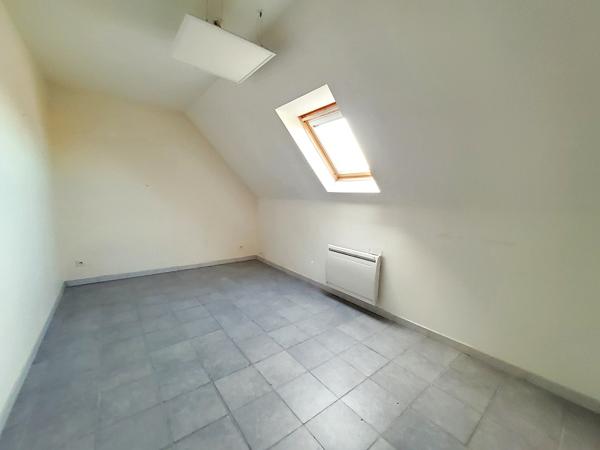 MAISON FAMILIALE 8 PIECES ORCEMONT 163 M²