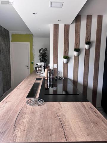 Maison à vendre à Saint-Saturnin dans la Sarthe (72650), ref : LMY/LED