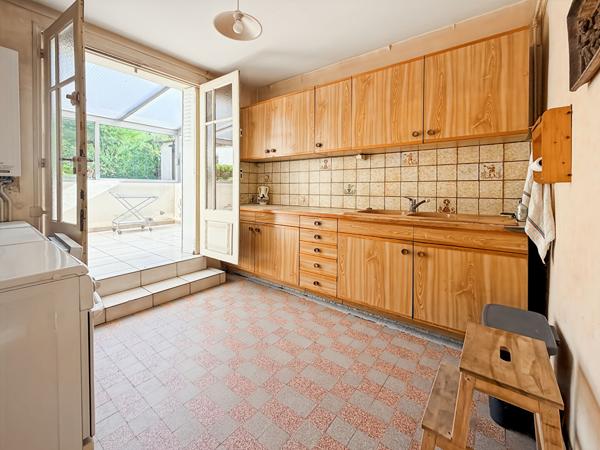 Maison 6 pièces à Rosny - Mairie - Gare RER E