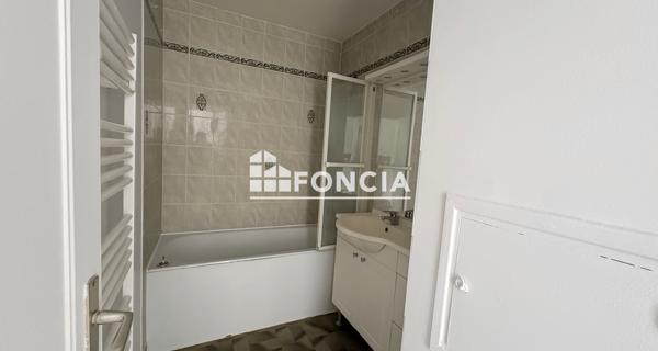 Location Appartement 2 pièces 56.7 m² - Rouen 76000