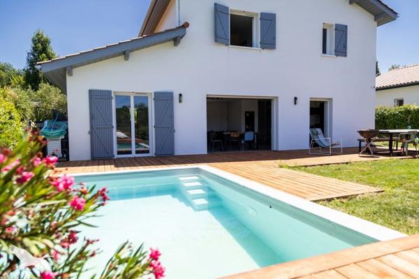 Maison à vendre |  Bassussarry |  5 pièces | 117 m²