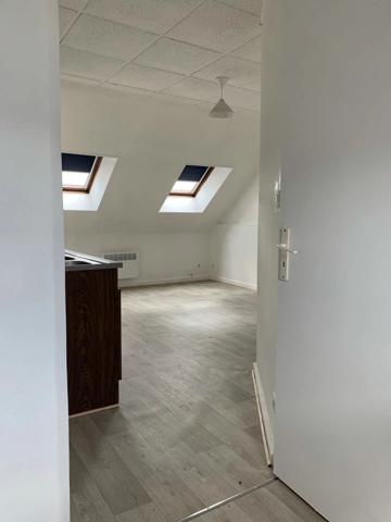 Location Appartement 2 pièces 27 m2 à Saint-Quentin