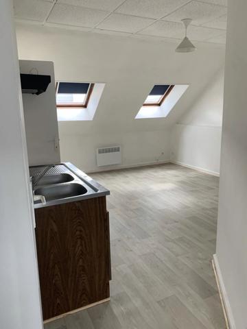 Location Appartement 2 pièces 27 m2 à Saint-Quentin