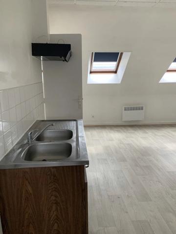 Location Appartement 2 pièces 27 m2 à Saint-Quentin