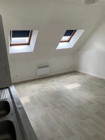 Location Appartement 2 pièces 27 m2 à Saint-Quentin
