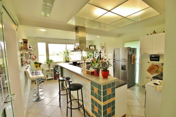 Maison à Longué-Jumelles, 49160 - 11 pièces 395m²