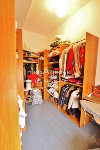 Maison à Longué-Jumelles, 49160 - 11 pièces 395m²