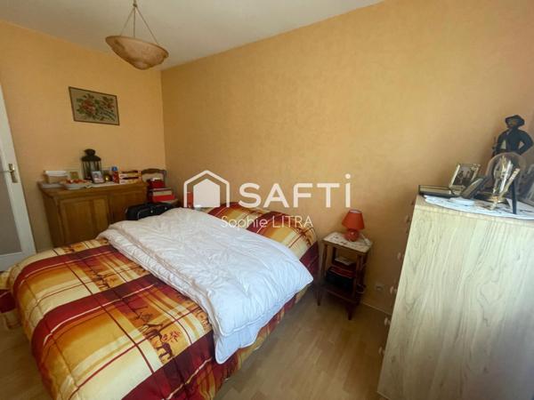 dans domaine privé avec étangs - calme garanti