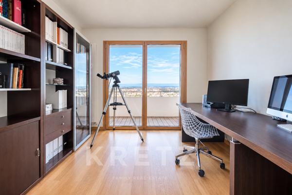 EXCLUSIVITE - SAINTE-FOY-LÈS-LYON — PENTHOUSE TOIT-TERRASSE ET VUE PANORAMIQUE À 360°