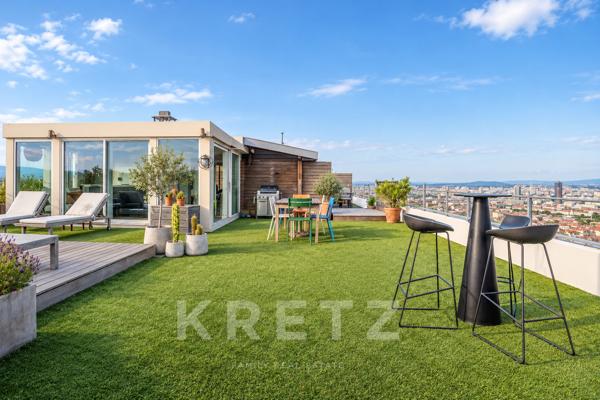 EXCLUSIVITE - SAINTE-FOY-LÈS-LYON — PENTHOUSE TOIT-TERRASSE ET VUE PANORAMIQUE À 360°