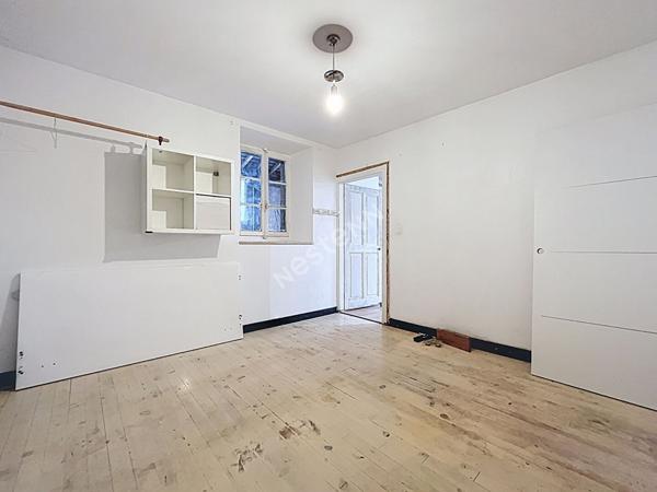 FAVERGES SEYTHENEX _ Maison de 190 m² à rénover avec jardin