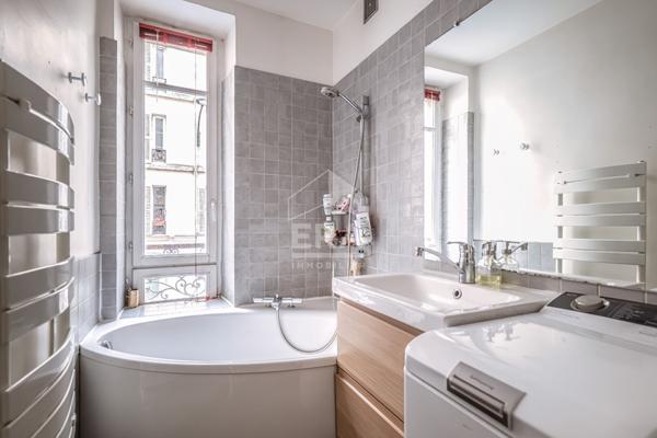 Appartement Paris 3 pièce(s) 68 m2