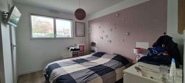 Maison Gorges 5 P . 4 Chs . 103.47 M² . Garage . T 442 M²