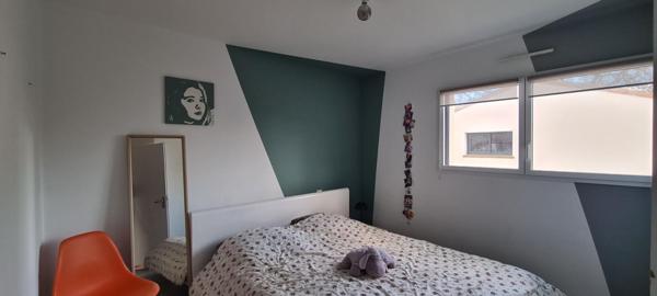 Maison Gorges 5 P . 4 Chs . 103.47 M² . Garage . T 442 M²