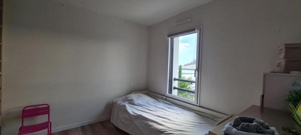 Maison Gorges 5 P . 4 Chs . 103.47 M² . Garage . T 442 M²