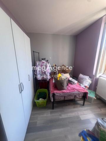 Appartement à LE CHAMBON-FEUGEROLLES, 42500 - 7 pièces 118m²