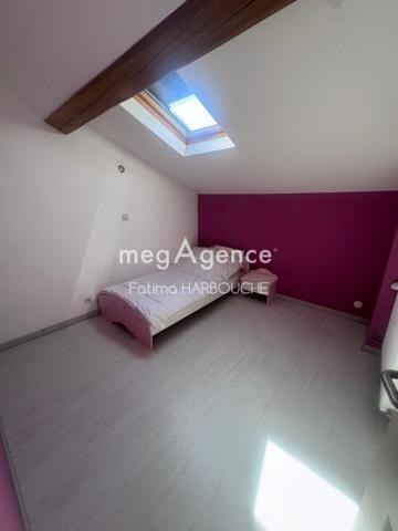Appartement à LE CHAMBON-FEUGEROLLES, 42500 - 7 pièces 118m²