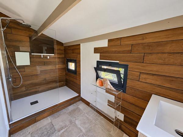 SAINT-RAPHAËL -VALESCURE - VILLA de 200 M² - PISCINE - GARAGE 40 m²