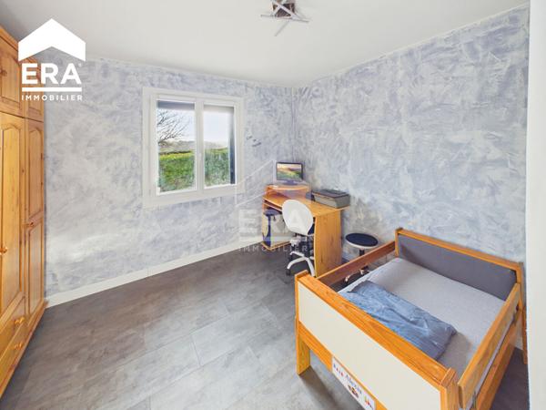 OLEMPS !!!  Maison familiale avec piscine ! 150 m² habitables