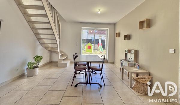 Maison à vendre 9 pièces 240 m² Deux Rivières