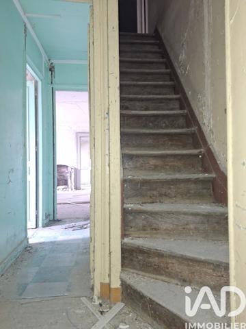 Maison à vendre 10 pièces 200 m² Neuvy-sur-Loire