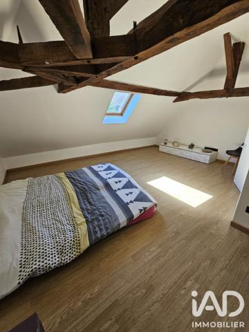 Maison à vendre 11 pièces 157 m² Saint-Aulaire