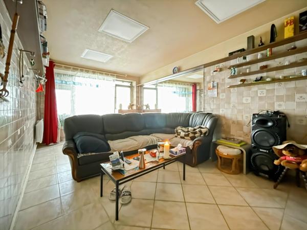 Local Commercial à SAINTE-MAURE-DE-TOURAINE, 37800 - 5 pièces 200m²