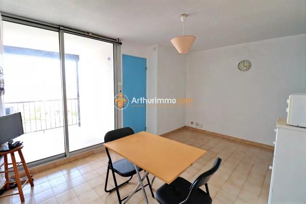 Vente                                                      Appartement
                        
                     2 pièces                      28 m2                     à Le Grau-du-Roi