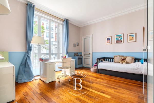 Paris 16ème, Appartement 4 Chambres -  244 m² à vendre
