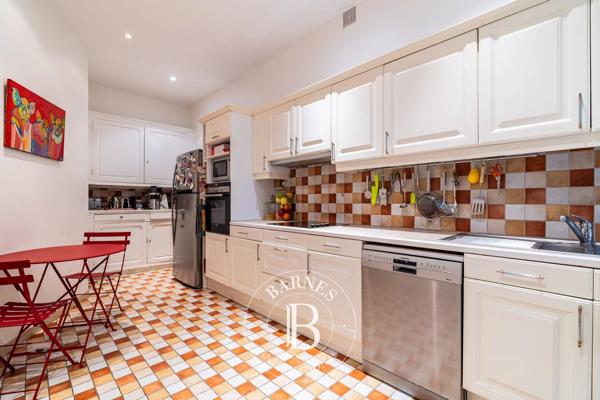 Paris 16ème, Appartement 4 Chambres -  244 m² à vendre