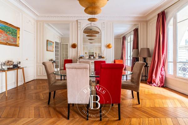 Paris 16ème, Appartement 4 Chambres -  244 m² à vendre