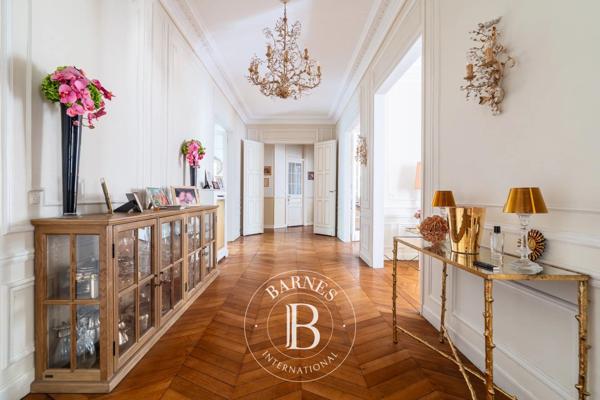 Paris 16ème, Appartement 4 Chambres -  244 m² à vendre
