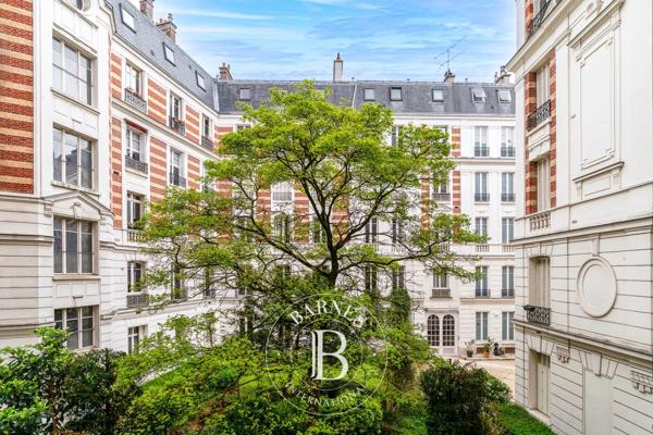 Paris 16ème, Appartement 4 Chambres -  244 m² à vendre