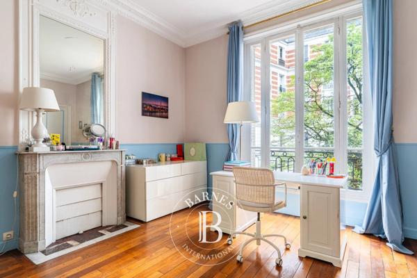 Paris 16ème, Appartement 4 Chambres -  244 m² à vendre