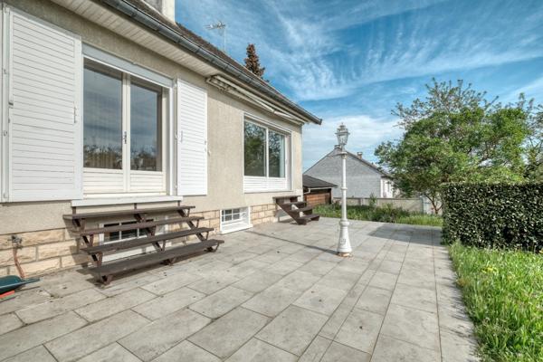 Christophe Michaudelle – EXLUSIVITE - CAPIFRANCE vous propose proche de Meaux, à Nanteuil lès Meaux : Secteur AU CALME, maison indépendante bien entretenue - 7 pièces - 148 m² - 5 chambres (6è possib