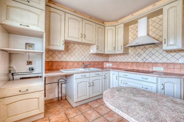 Christophe Michaudelle – EXLUSIVITE - CAPIFRANCE vous propose proche de Meaux, à Nanteuil lès Meaux : Secteur AU CALME, maison indépendante bien entretenue - 7 pièces - 148 m² - 5 chambres (6è possib