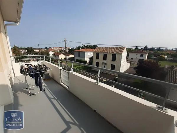 Appartement à louer 2 pièces 44.95m² Marmande (47200)