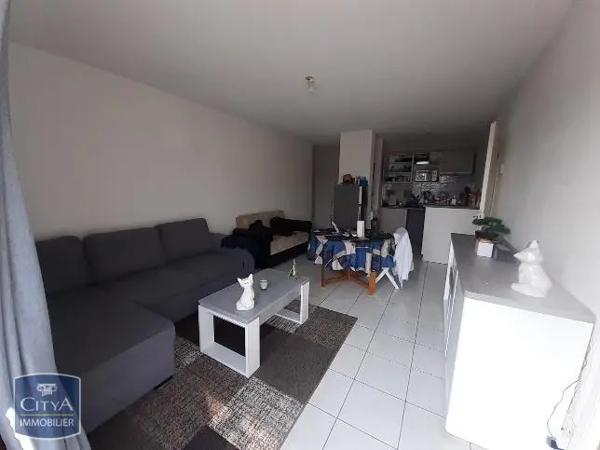 Appartement à louer 2 pièces 44.95m² Marmande (47200)