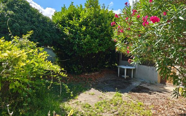 Maison à vendre    2 pièces • 64 m2 Vaulx-en-Velin