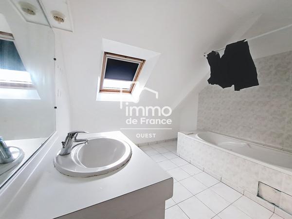 Maison Laval 91.69 m2