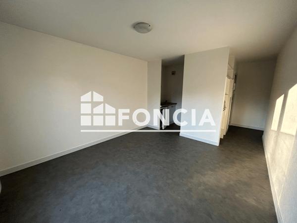 Location Studio 24.02 m² - 121 BIS RUE DE MONTBERNAGE Poitiers 86000