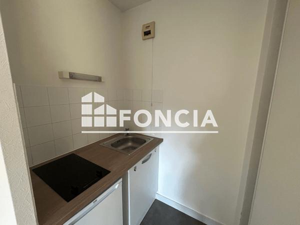 Location Studio 24.02 m² - 121 BIS RUE DE MONTBERNAGE Poitiers 86000