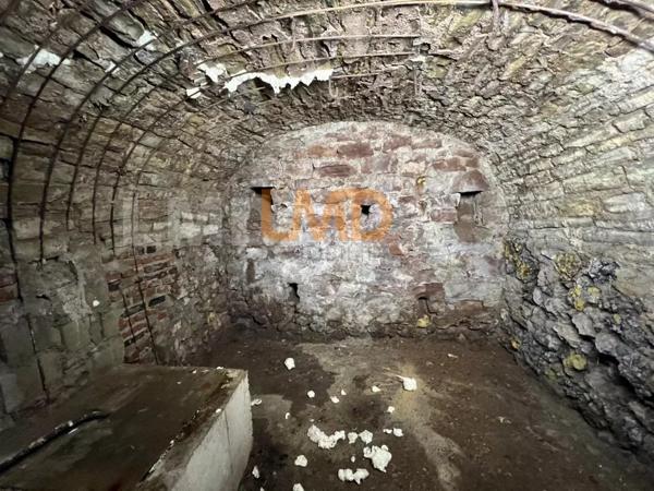 Immeuble à bon rendement locatif Cransac les Thermes Aveyron