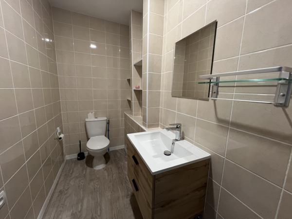 Immeuble à bon rendement locatif Cransac les Thermes Aveyron