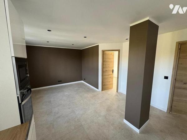 APPARTEMENT T3 ENTIEREMENT REFAIT A NEUF A BRIGNOLES