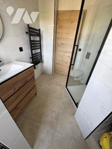 APPARTEMENT T3 ENTIEREMENT REFAIT A NEUF A BRIGNOLES