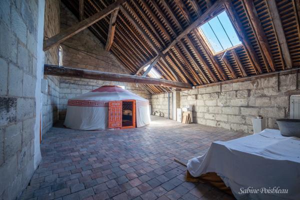 Exceptionnel au coeur de Saumur et des bords de loire une demeure de 375 m² - dépendances - Garages - jardin -1439m²