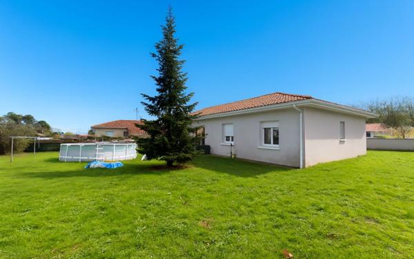 Maison à vendre    5 pièces •  Saugnac-et-Cambran