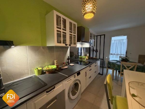 Centre-village - T 3 - 64 m2- Garage